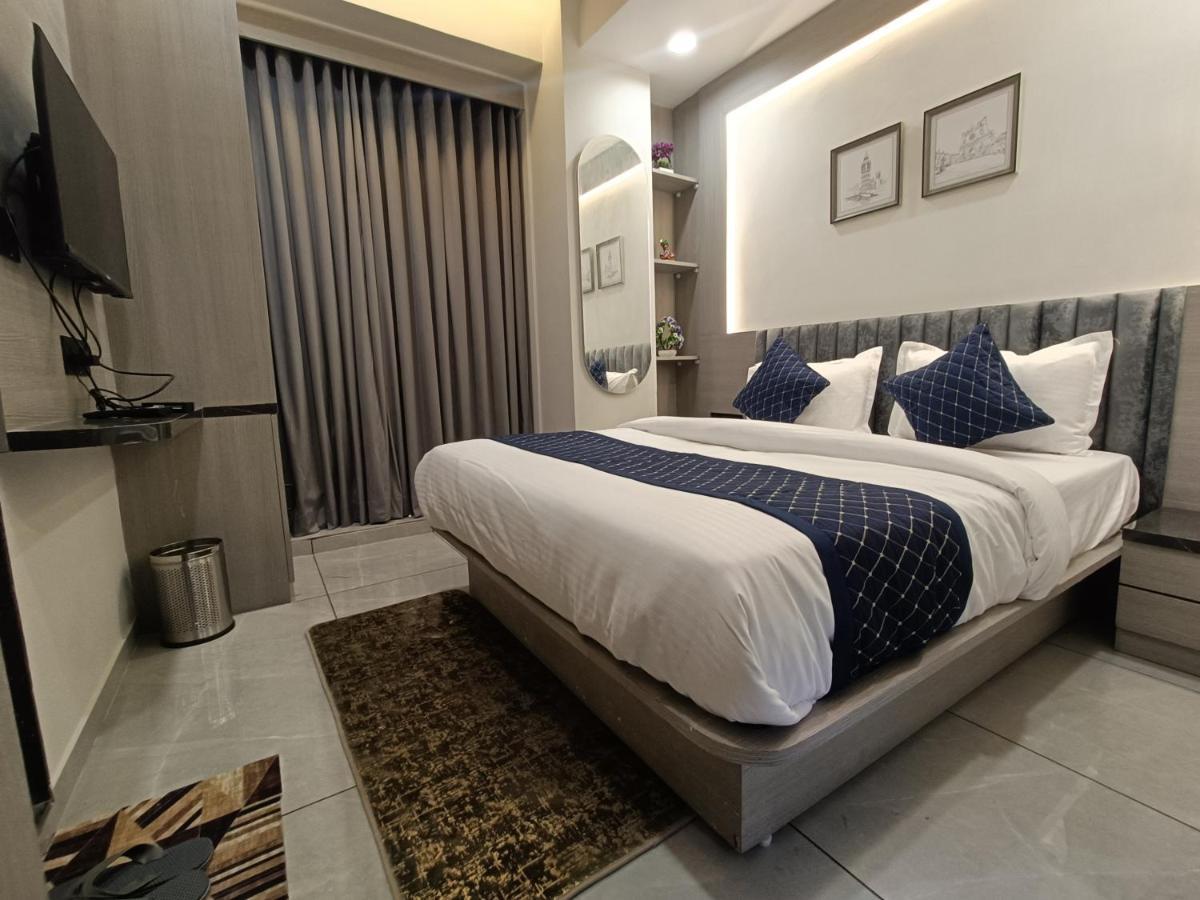 Hotel Asiana Sky Motera Αχμπανταμπάντ Εξωτερικό φωτογραφία